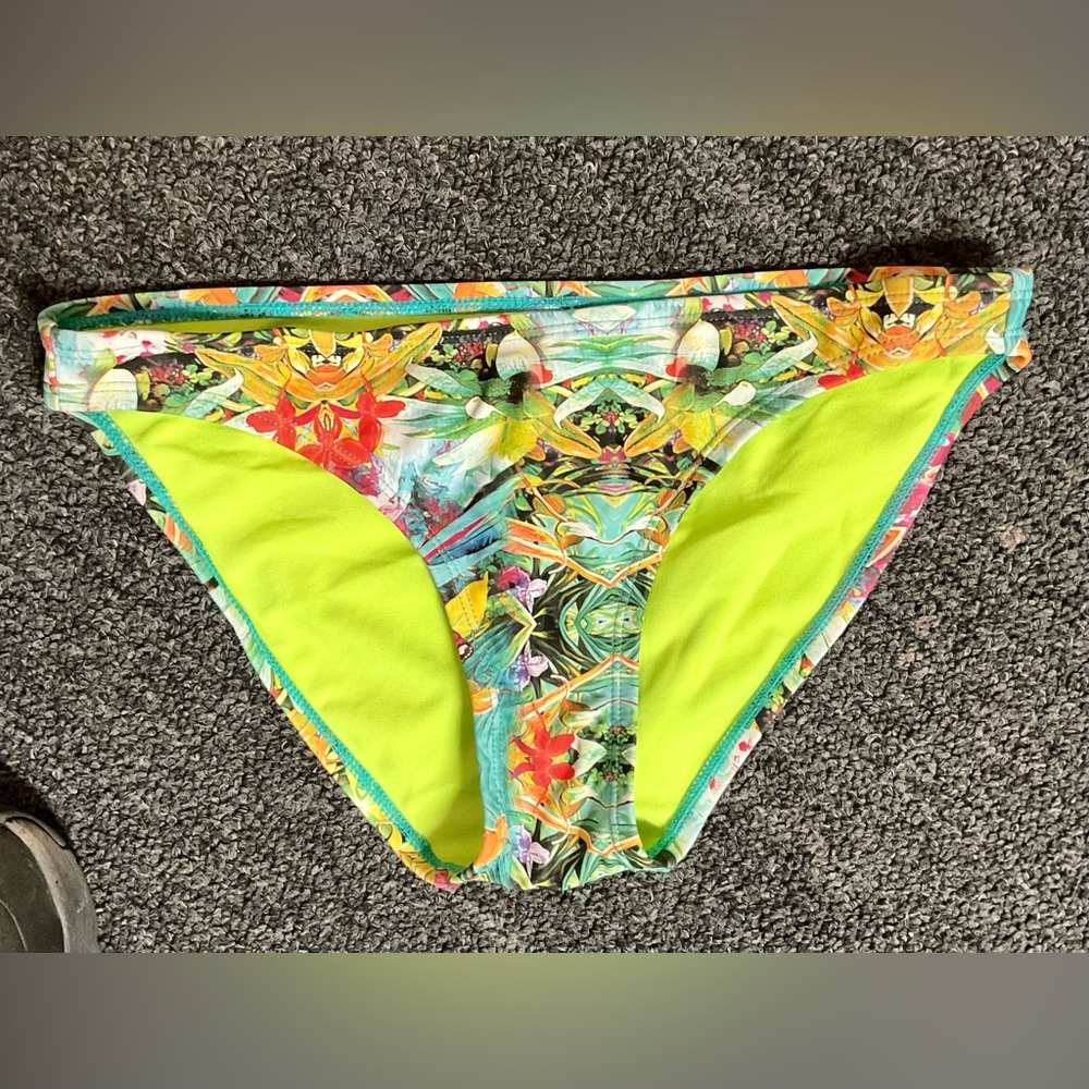 Xhilaration Hipster Hawaiian Print Bikini Bottom
